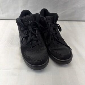 Nike Men's All-Black Sneakers